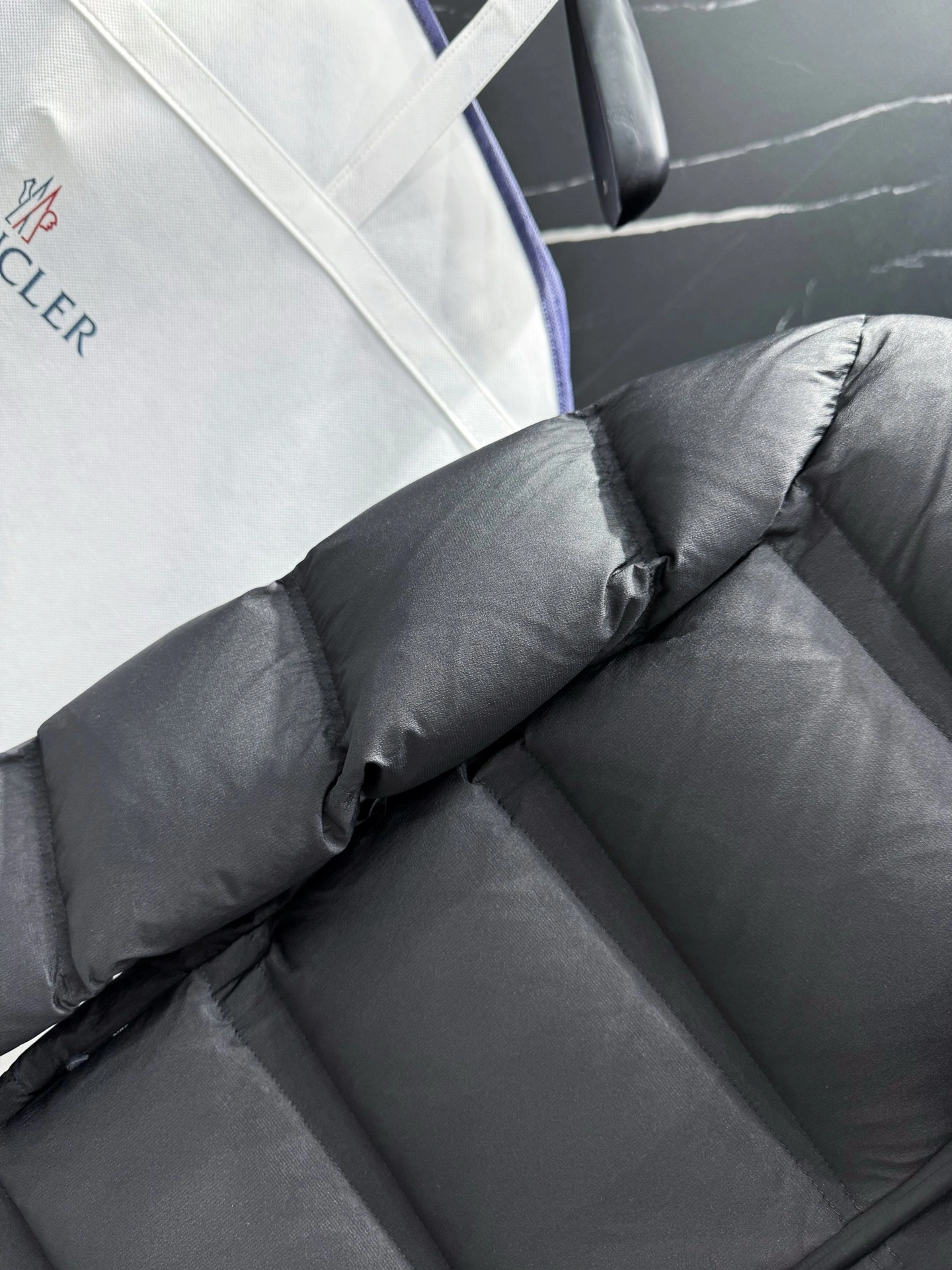 wg.luxury-- 7o9385r Down jacket white duck down item:E-F501J1033H
